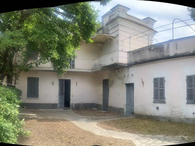 Villa Indipendente in vendita a Piemonte, Alessandria