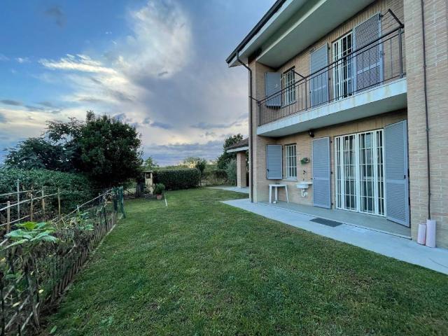 Villa Indipendente in vendita a Piemonte, Asti