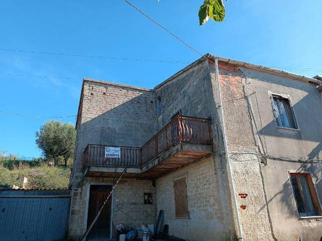Villa Indipendente in vendita a Castelnuovo Cilento, Campania