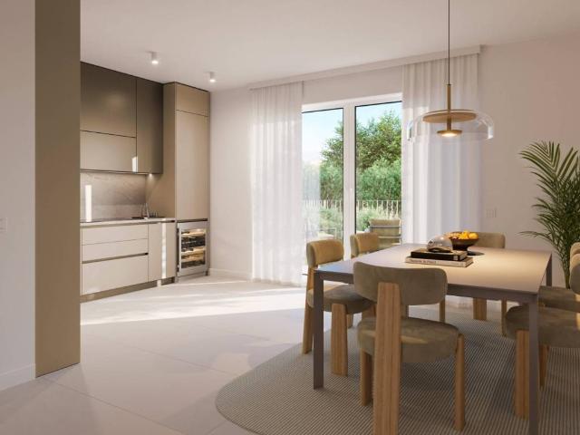 Villa Indipendente in vendita a Castelnuovo del Garda, Verona