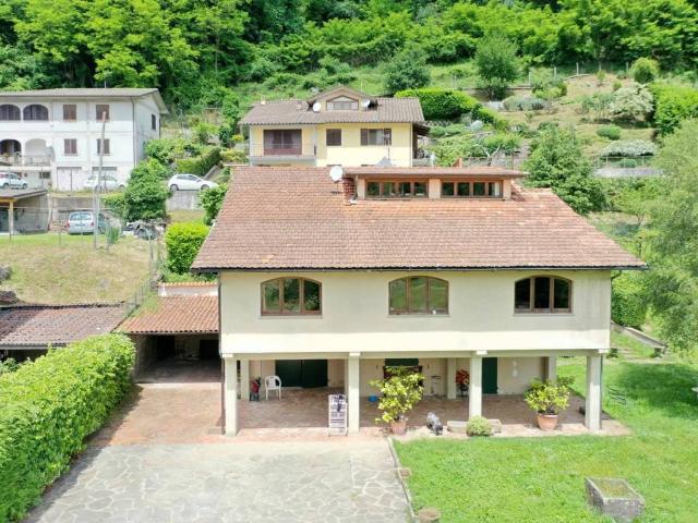 Villa Indipendente in vendita a Unione Comuni Garfagnana, Castelnuovo Di Garfagnana