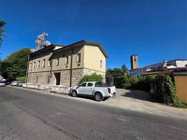 Villa Indipendente in vendita a Carbonaia, Castelnuovo di Garfagnana