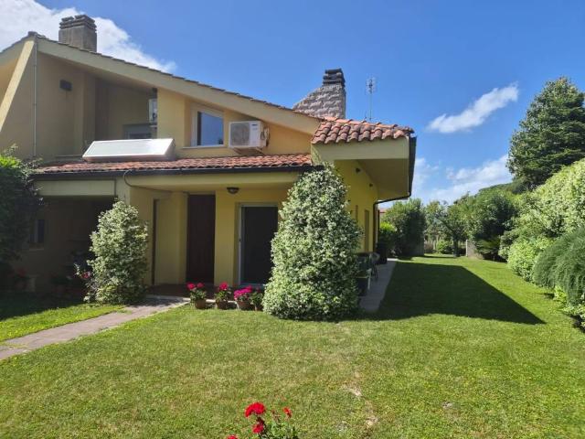 Villa Indipendente in vendita a Roma Capitale, Lazio