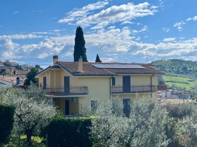 Villa Indipendente in vendita a Roma Capitale, Lazio
