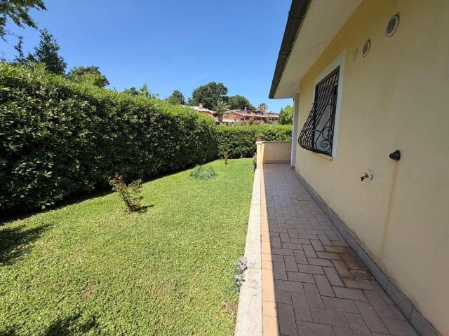 Villa Indipendente in vendita a Roma Capitale, Lazio