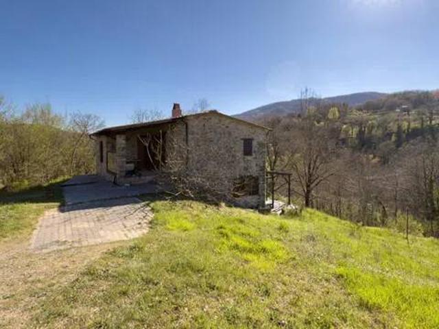 Villa Indipendente in vendita a Castelnuovo Val Di Cecina, Toscana
