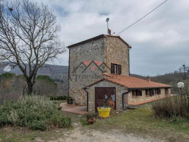 Villa Indipendente in vendita a Castelnuovo Val Di Cecina, Toscana