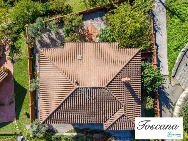 Villa Indipendente in vendita a Castelnuovo Val Di Cecina, Toscana