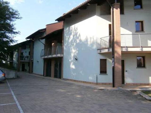 Villa Indipendente in vendita a Piemonte, Asti