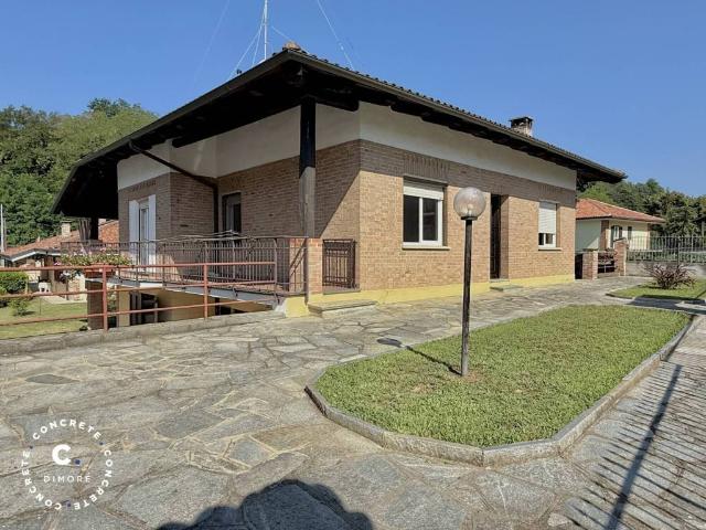 Villa Indipendente in vendita a Piemonte, Asti