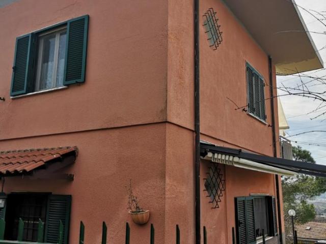 Villa Indipendente in vendita a Molino del Piano, Castelnuovo Magra