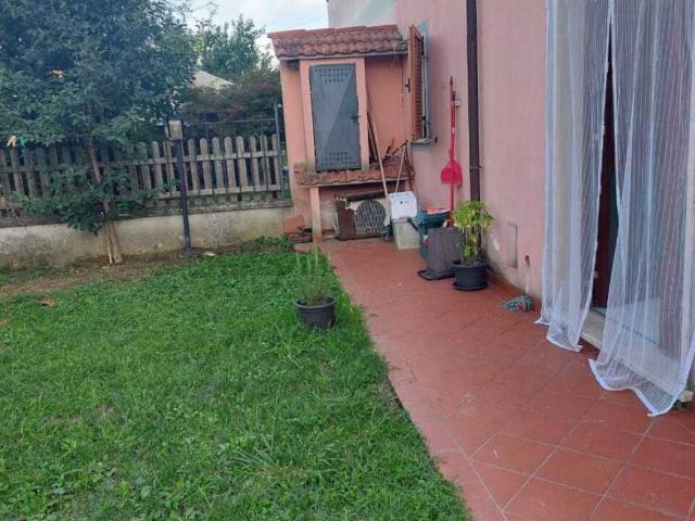 Villa Indipendente in vendita a Castelnuovo Magra, Liguria