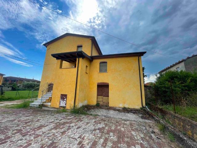 Villa Indipendente in vendita a Cerreta, Castelnuovo Magra