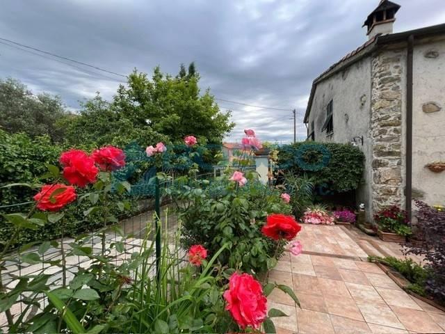 Villa Indipendente in vendita a Cerreta, Castelnuovo Magra