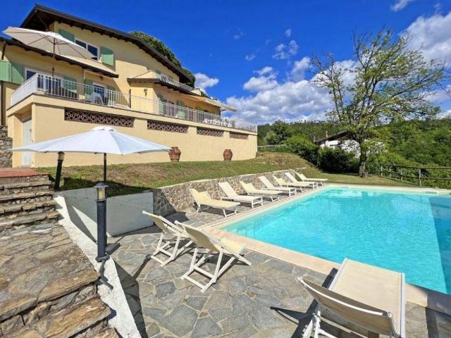 Villa Indipendente in vendita a Castelnuovo Magra, Liguria