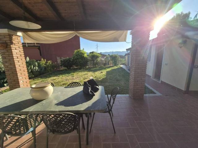 Villa Indipendente in vendita a Cerreta, Castelnuovo Magra