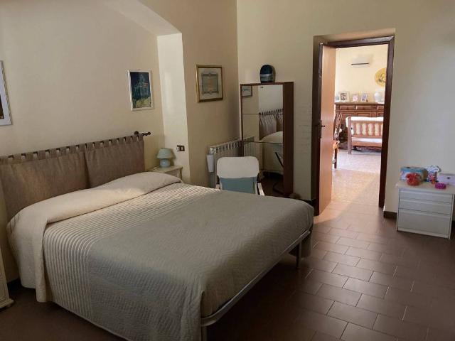 Villa Indipendente in vendita a Cerreta, Castelnuovo Magra