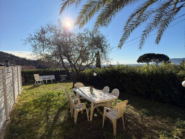 Villa Indipendente in vendita a Cerreta, Castelnuovo Magra