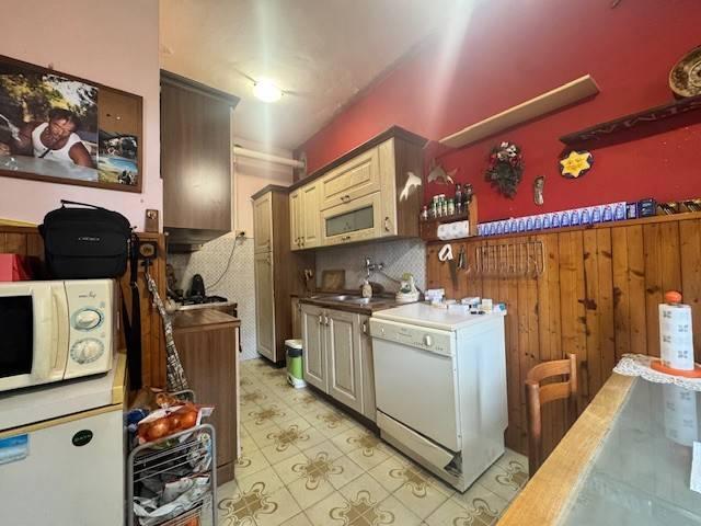 Villa Indipendente in vendita a Cerreta, Castelnuovo Magra