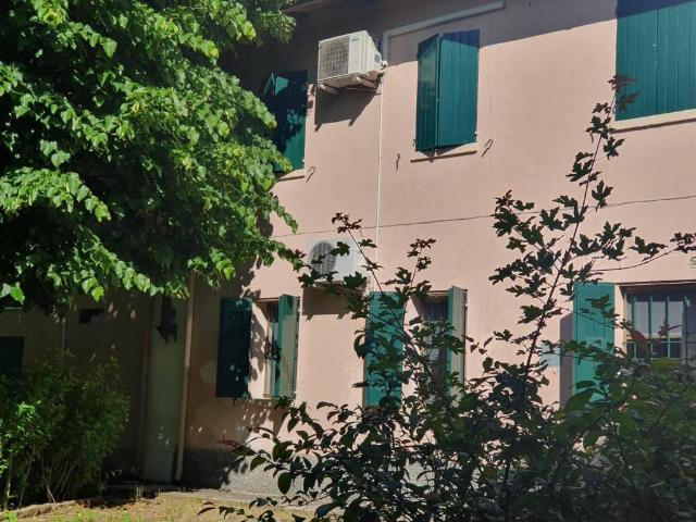Villa Indipendente in vendita a Unione di comuni Terre di Castelli, Castelnuovo Rangone