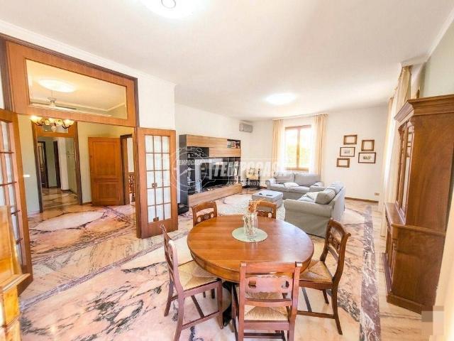 Villa Indipendente in vendita a Unione di comuni Terre di Castelli, Castelnuovo Rangone