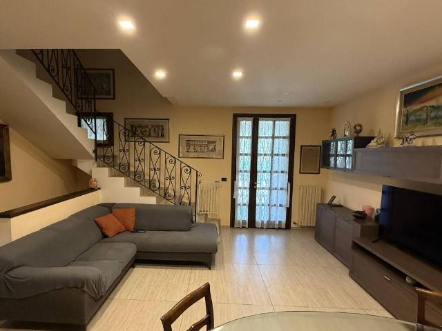 Villa Indipendente in vendita a Unione di comuni Terre di Castelli, Castelnuovo Rangone
