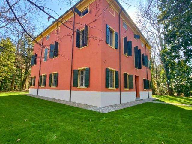 Villa Indipendente in vendita a Unione di comuni Terre di Castelli, Castelnuovo Rangone