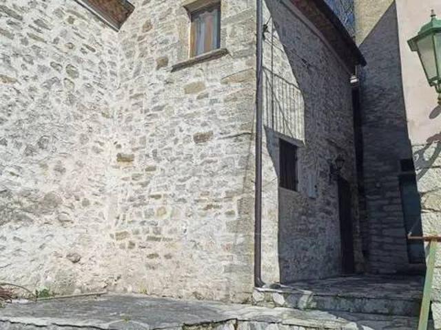 Villa Indipendente in vendita a Castelpizzuto, Molise