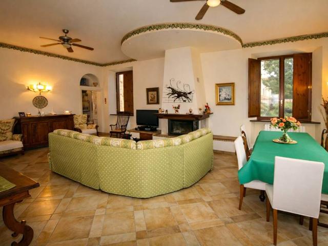 Villa Indipendente in vendita a Marche, Ancona