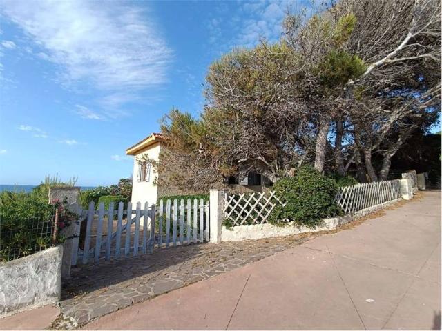 Villa Indipendente in vendita a Castelsardo, Sardigna/Sardegna