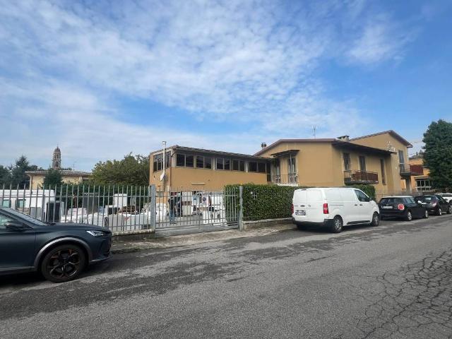 Villa Indipendente in vendita a Castelverde, Lombardia