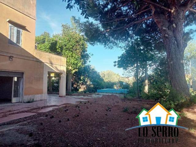 Villa Indipendente in vendita a Castelvetrano, Sicilia