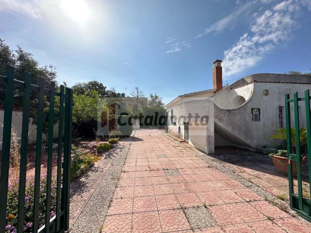 Villa Indipendente in vendita a Castelvetrano, Sicilia