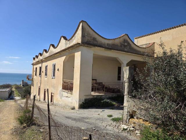 Villa Indipendente in vendita a Castelvetrano, Sicilia
