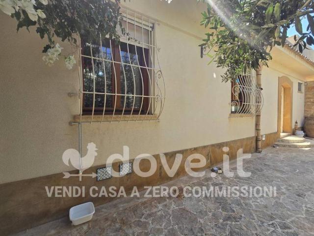 Villa Indipendente in vendita a Castelvetrano, Sicilia