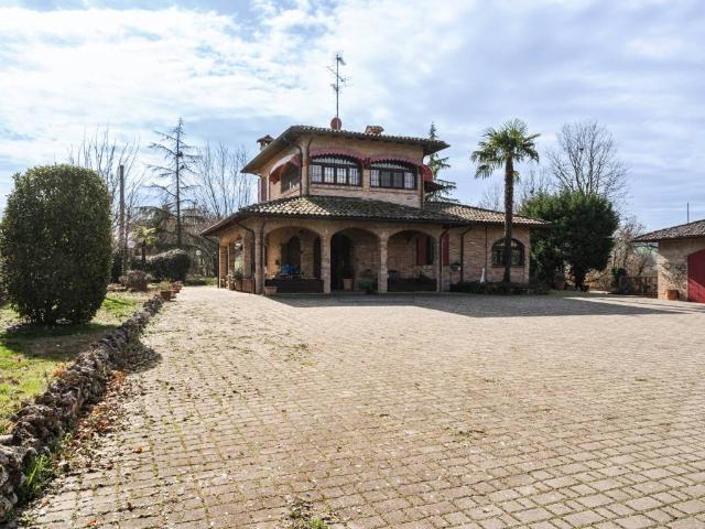 Villa Indipendente in vendita a Unione di comuni Terre di Castelli, Castelvetro Di Modena