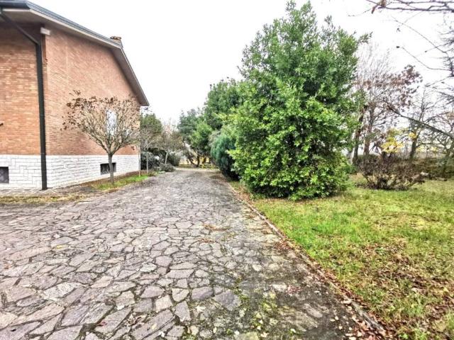 Villa Indipendente in vendita a Unione di comuni Terre di Castelli, Castelvetro Di Modena