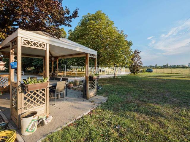 Villa Indipendente in vendita a Pedagna, Castenaso