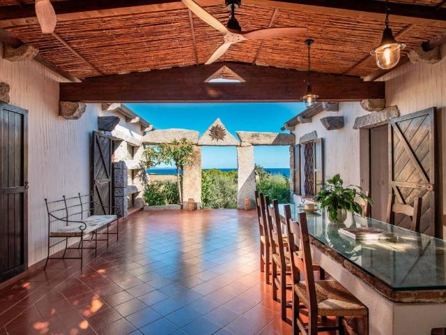 Villa Indipendente in vendita a Castiadas, Sardigna/Sardegna