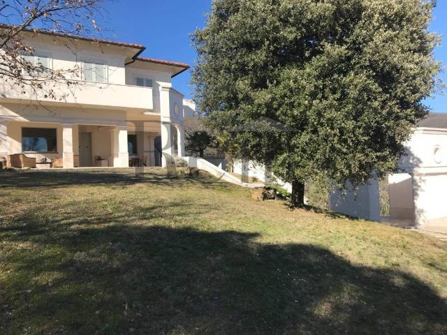 Villa Indipendente in vendita a Castiglion Fibocchi, Toscana