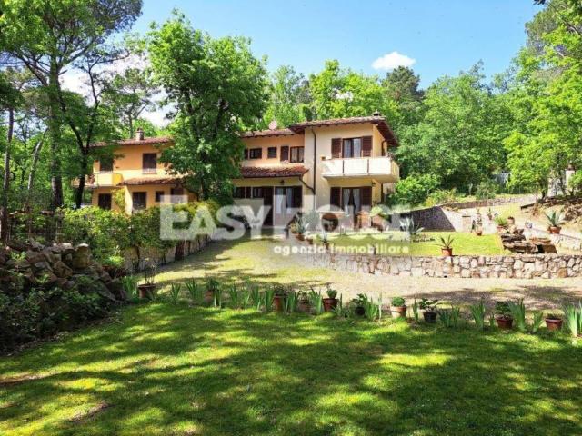 Villa Indipendente in vendita a Castiglion Fibocchi, Toscana
