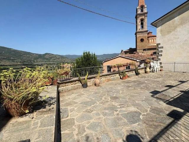 Villa Indipendente in vendita a Castiglion Fiorentino, Toscana