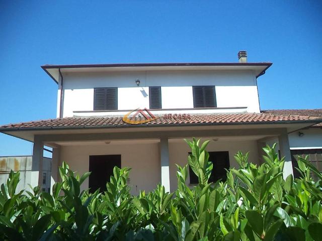 Villa Indipendente in vendita a Manciano, Castiglion Fiorentino