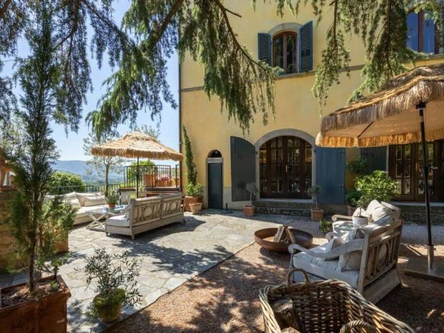 Villa Indipendente in vendita a Castiglion Fiorentino, Toscana