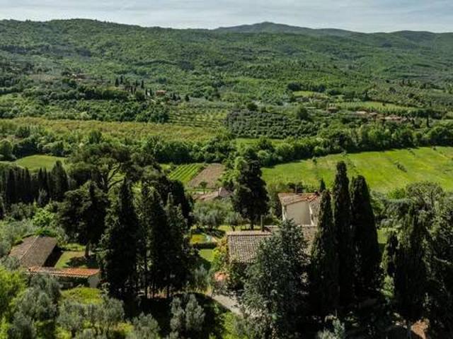Villa Indipendente in vendita a Castiglion Fiorentino, Toscana