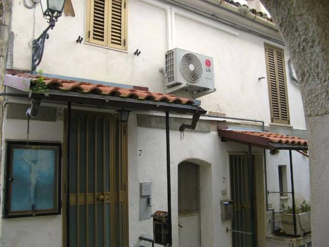 Villa Indipendente in vendita a Castiglione A Casauria, Abruzzo