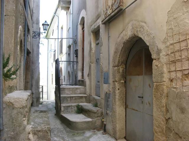 Villa Indipendente in vendita a Castiglione A Casauria, Abruzzo