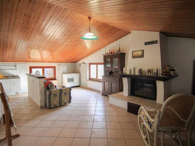 Villa Indipendente in vendita a Gioiella, Umbria