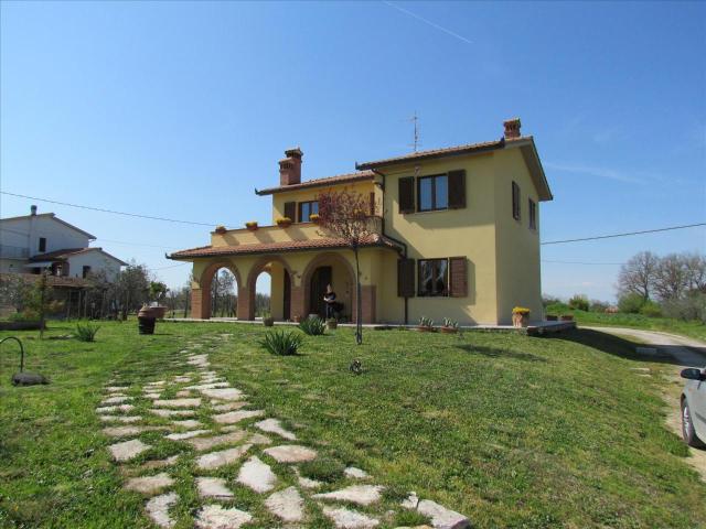 Villa Indipendente in vendita a Gioiella, Umbria