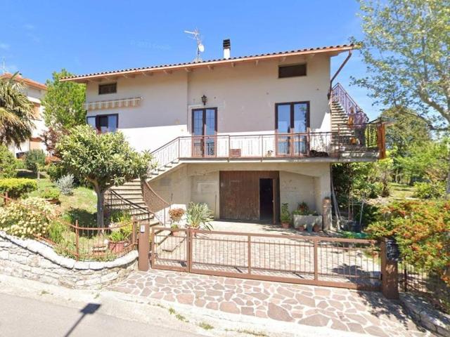 Villa Indipendente in vendita a Gioiella, Umbria